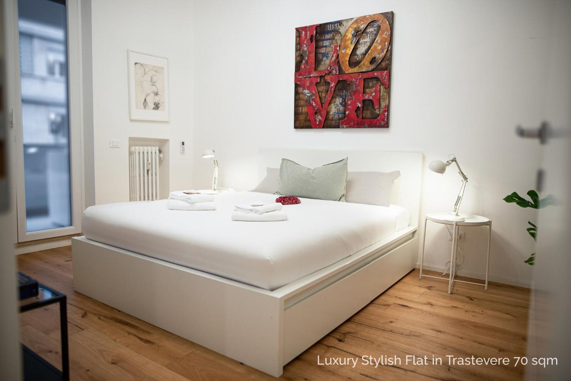 La Dolce Vita - Luxury Stylish Flats In Trastevere 70-90Sqm Рим Экстерьер фото